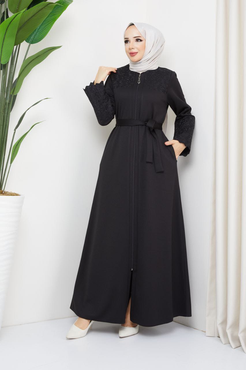 Winter abaya with embroidery