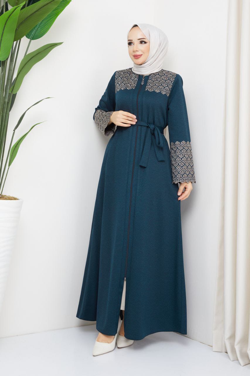 Winter abaya with embroidery