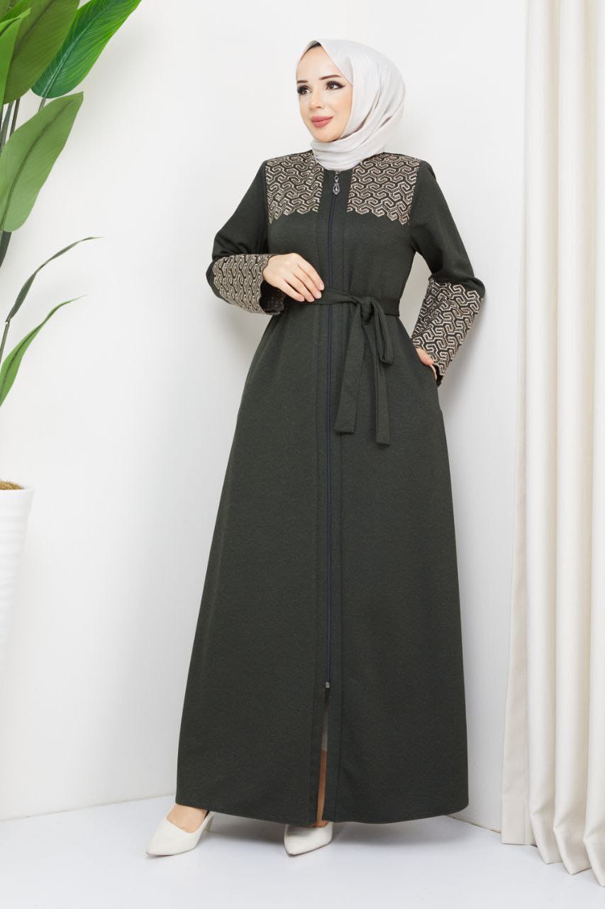 Winter abaya with embroidery