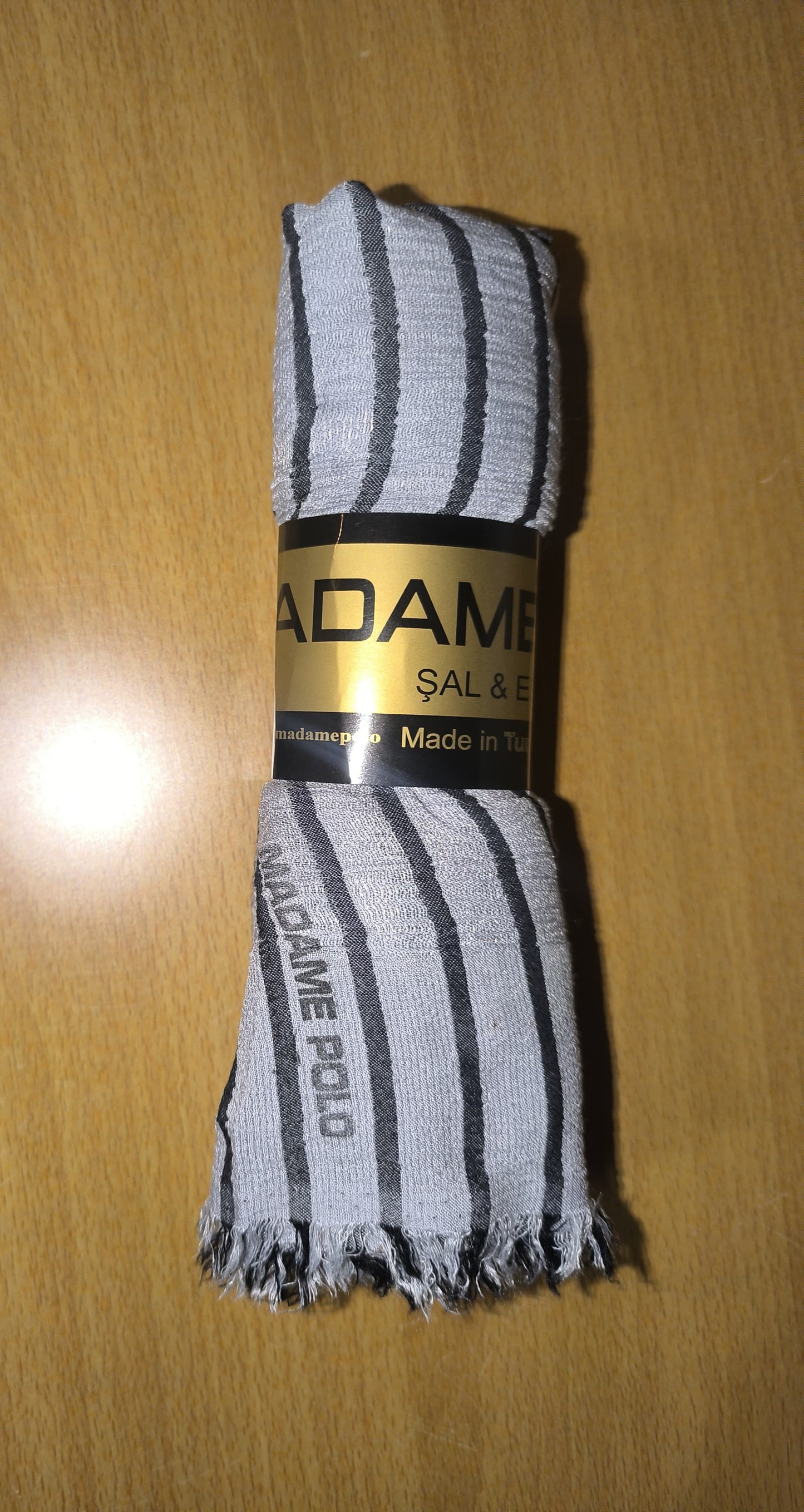 Linen mix rolled stoles