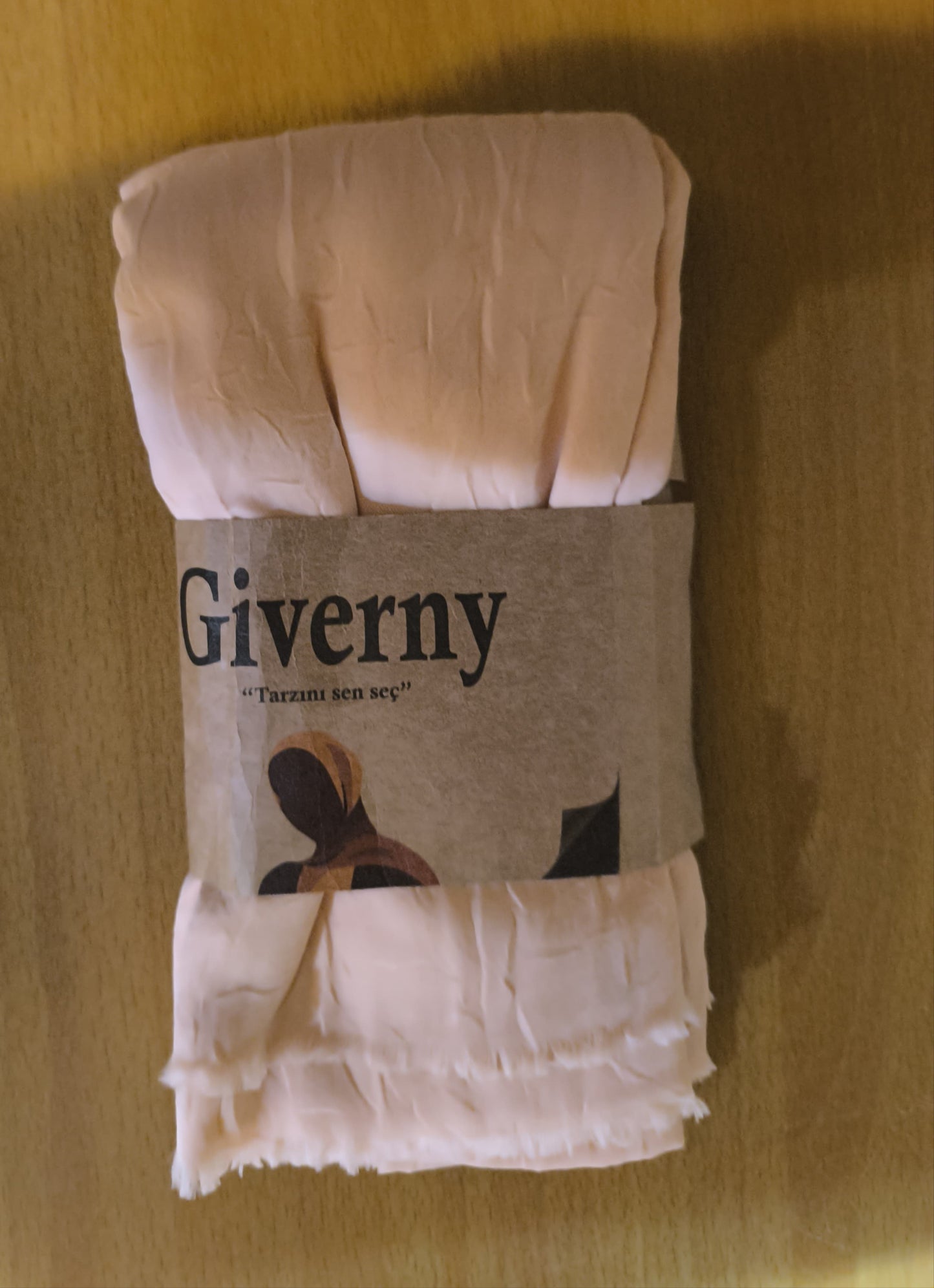 Crushed bamboo stoles