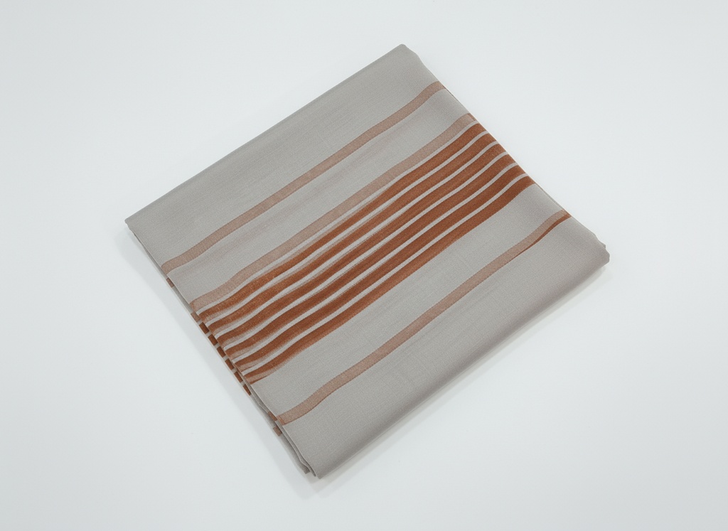 Ferrano Stoles – Elegance in Every Drape