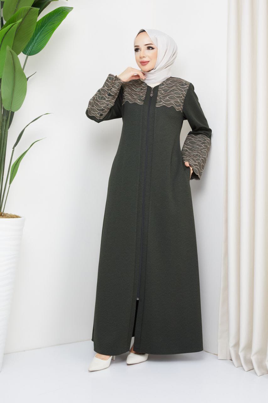 Winter abaya with embroidery