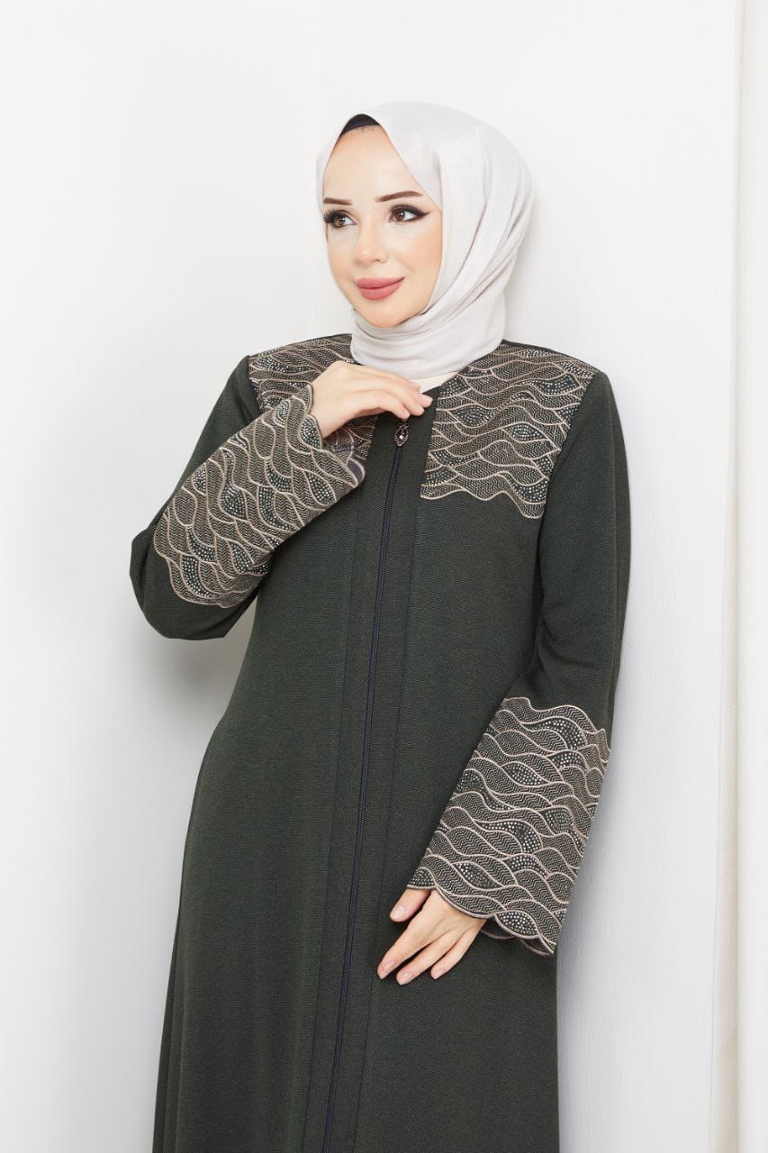 Winter abaya with embroidery