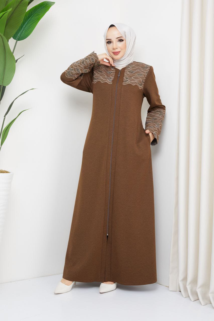 Winter abaya with embroidery