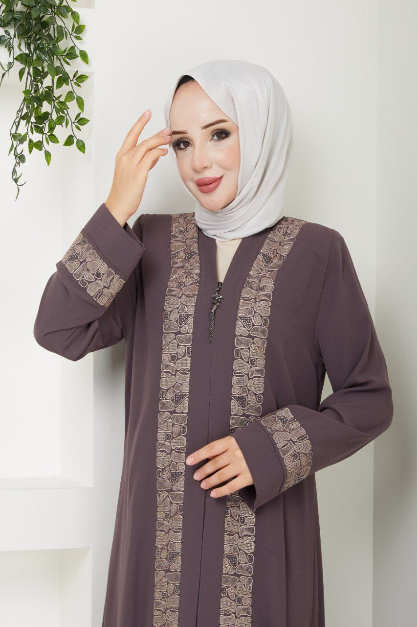 Summer abaya with front panel embroidery