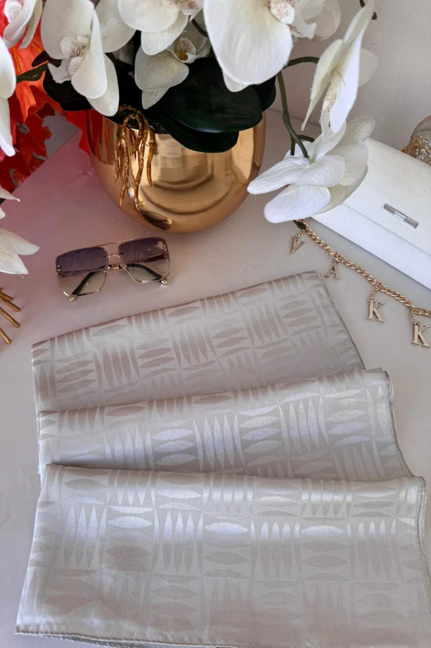 Jacquard shiny stoles-1