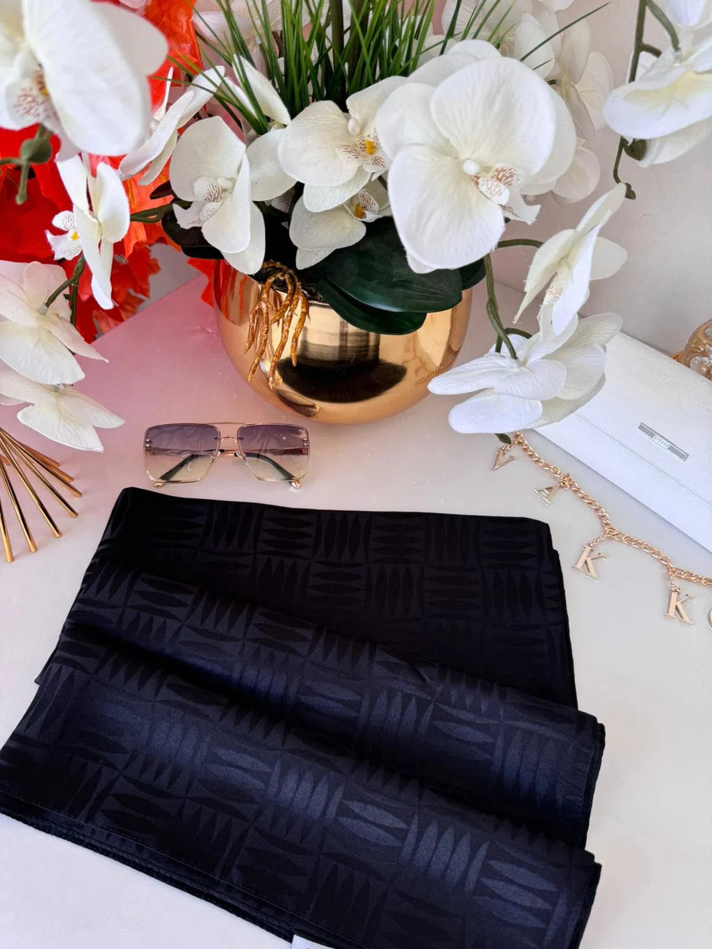 Jacquard shiny stoles-1