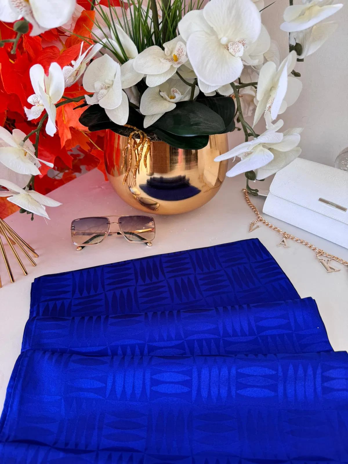 Jacquard shiny stoles-1