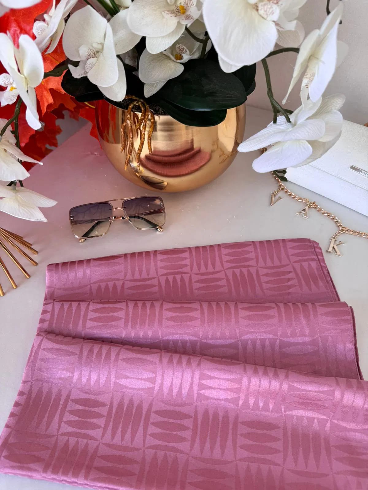 Jacquard shiny stoles-1