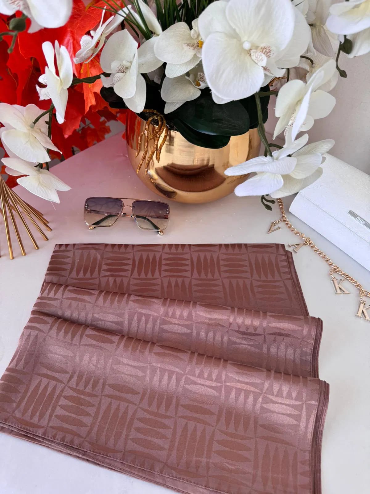 Jacquard shiny stoles-1