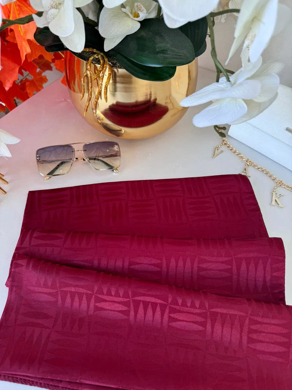 Jacquard shiny stoles-1