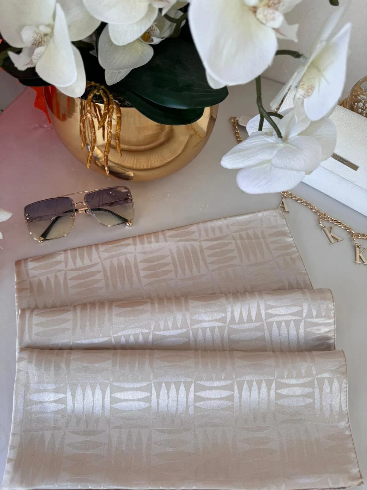 Jacquard shiny stoles-1