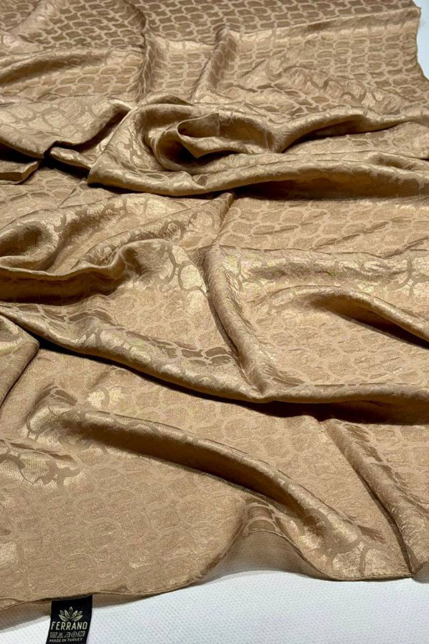 Jacquard stoles with circle design