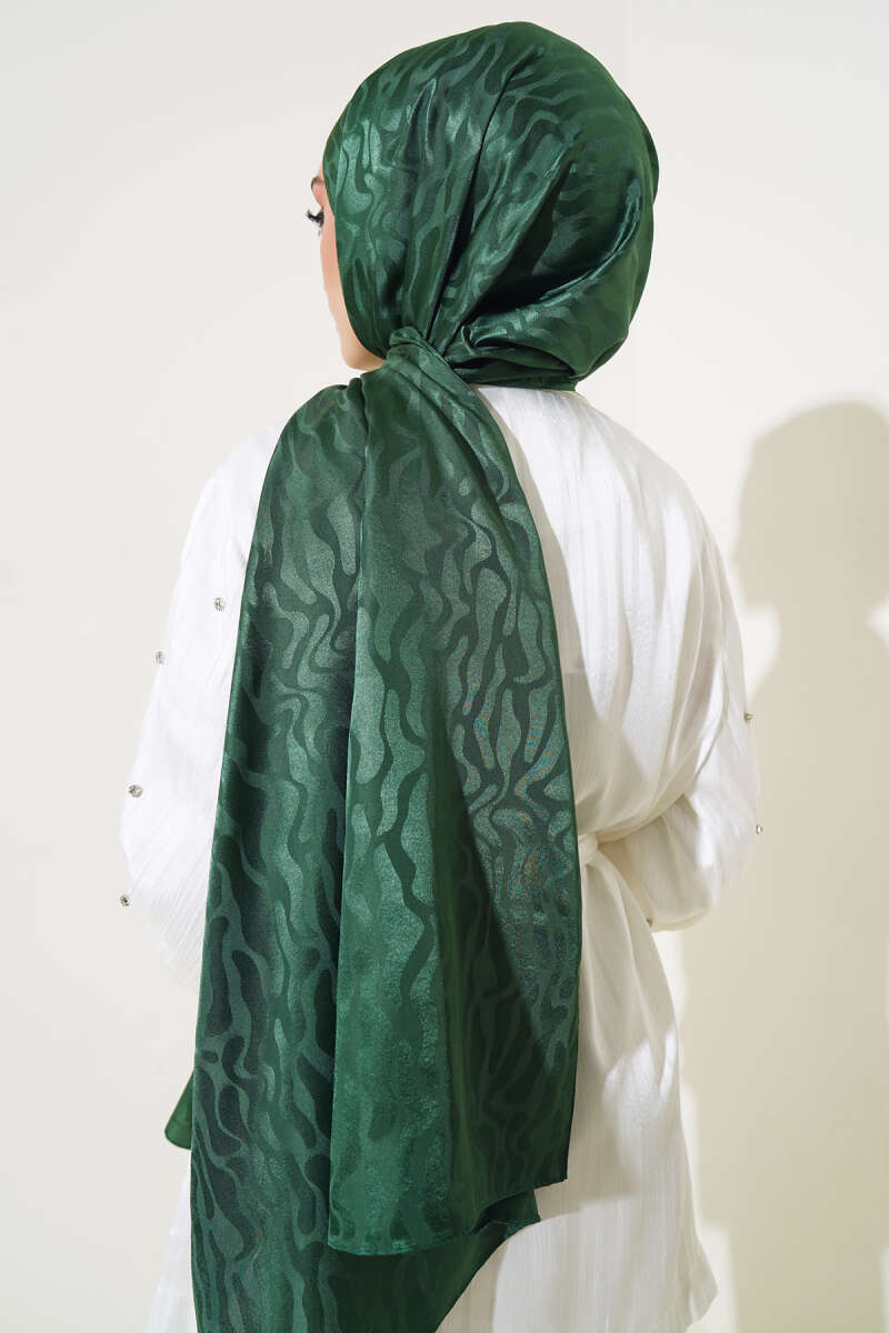 Jacquard shiny stoles