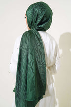 Jacquard shiny stoles