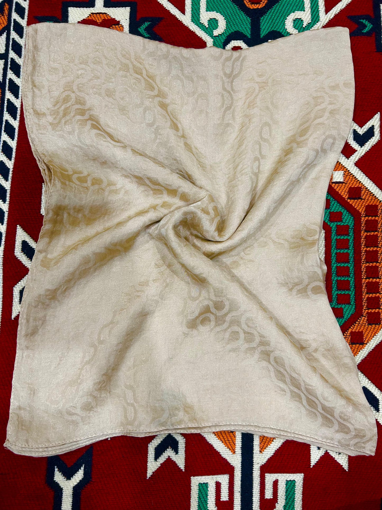 Fferano Jacquard Textured Scarf