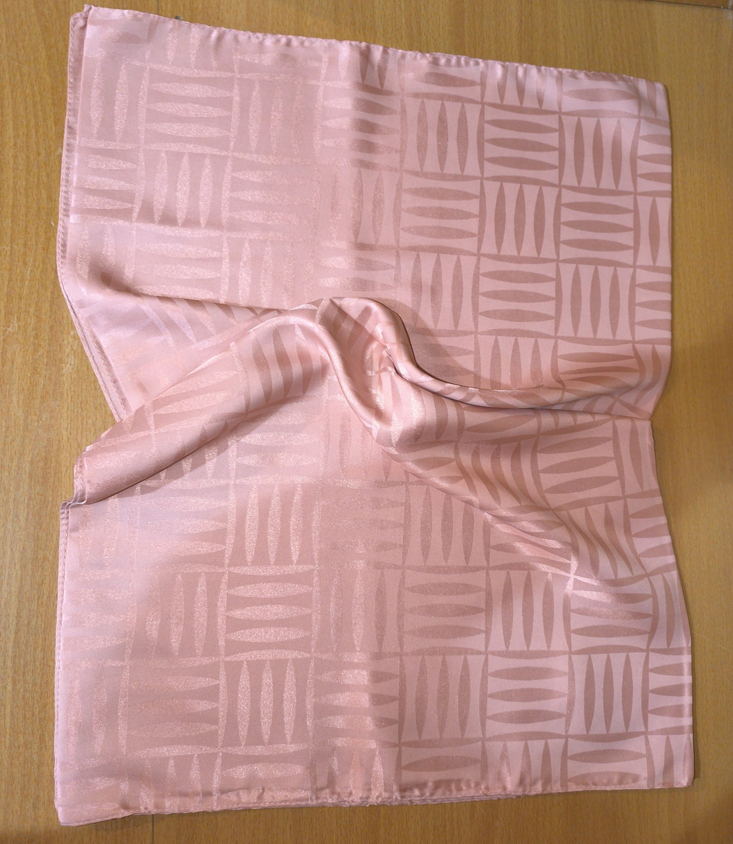 Jacquard shiny stoles-1